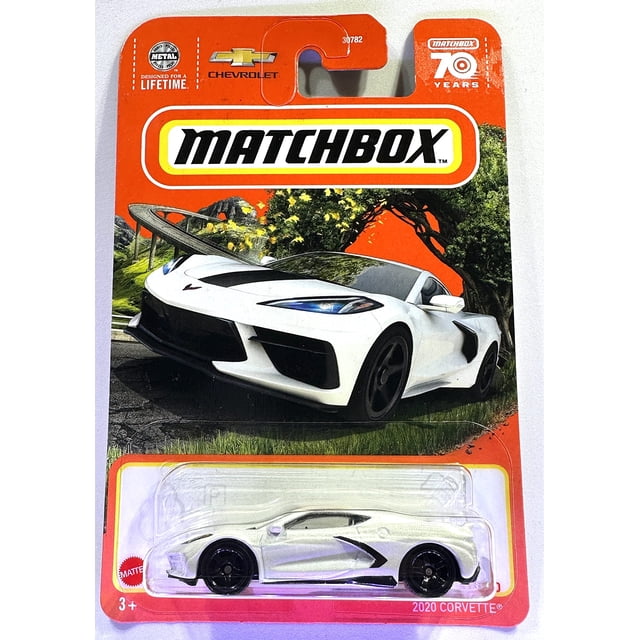 Coche fundido Hot Wheels Matchbox Corvette 2020 blanco 1:64