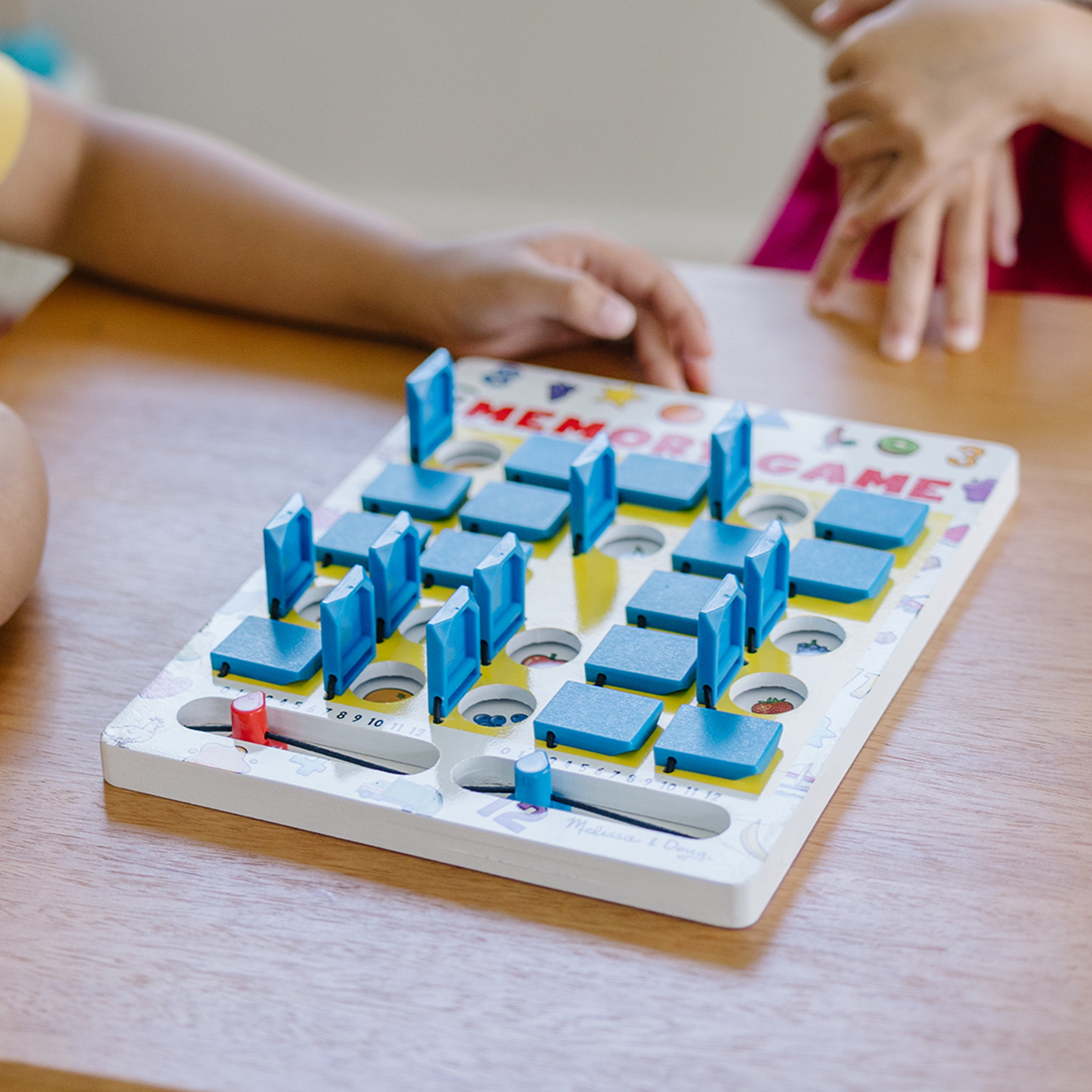 Melissa & Doug Flip-to-Win Travel Game Hangman – Lakeland Baby and Teen  Furniture