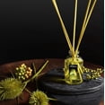 thumbnail image 4 of Aromatizante de Varitas Aura con aceites esenciales naturales aroma citrus & bergamot 30 ml, 4 of 4