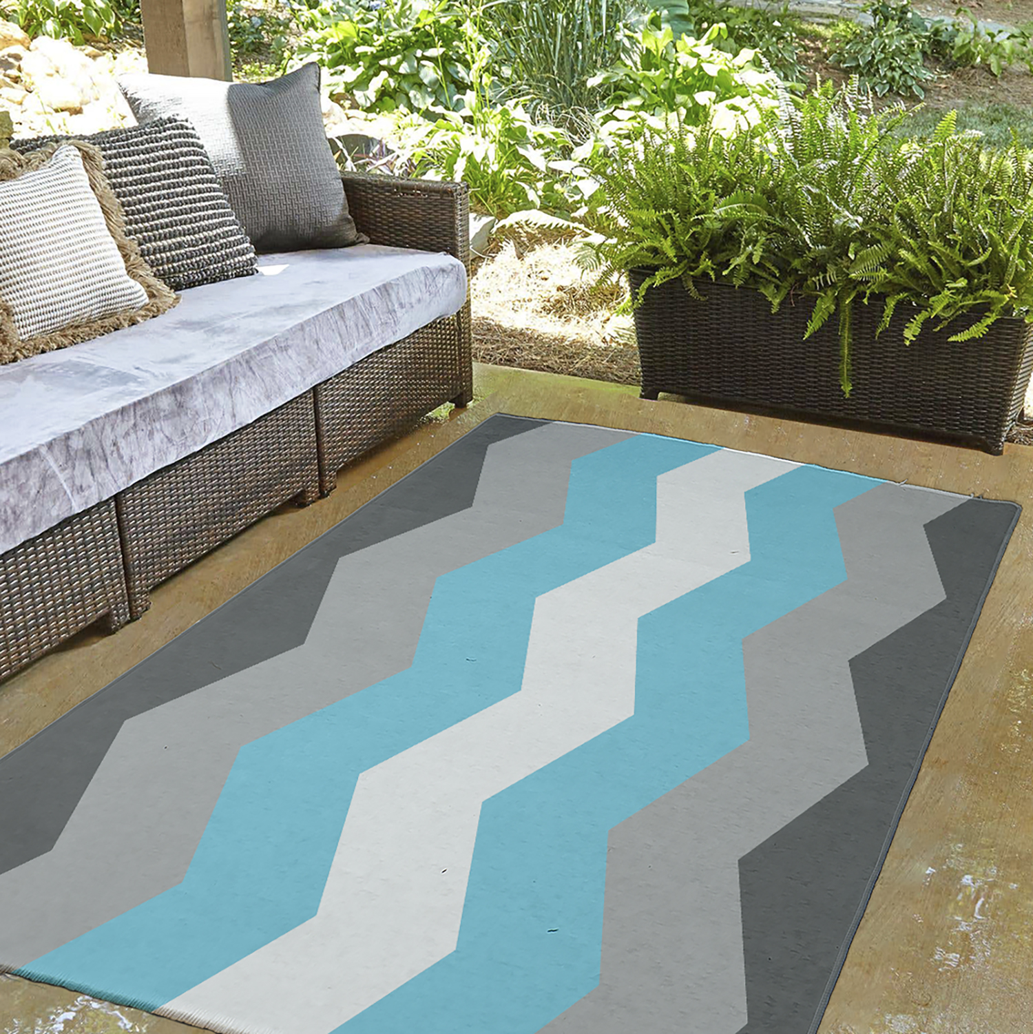 Simply Daisy 3' x 5' Demi Boy Chevron Demi Boy Chevron Chenille Indoor/Outdoor Rug