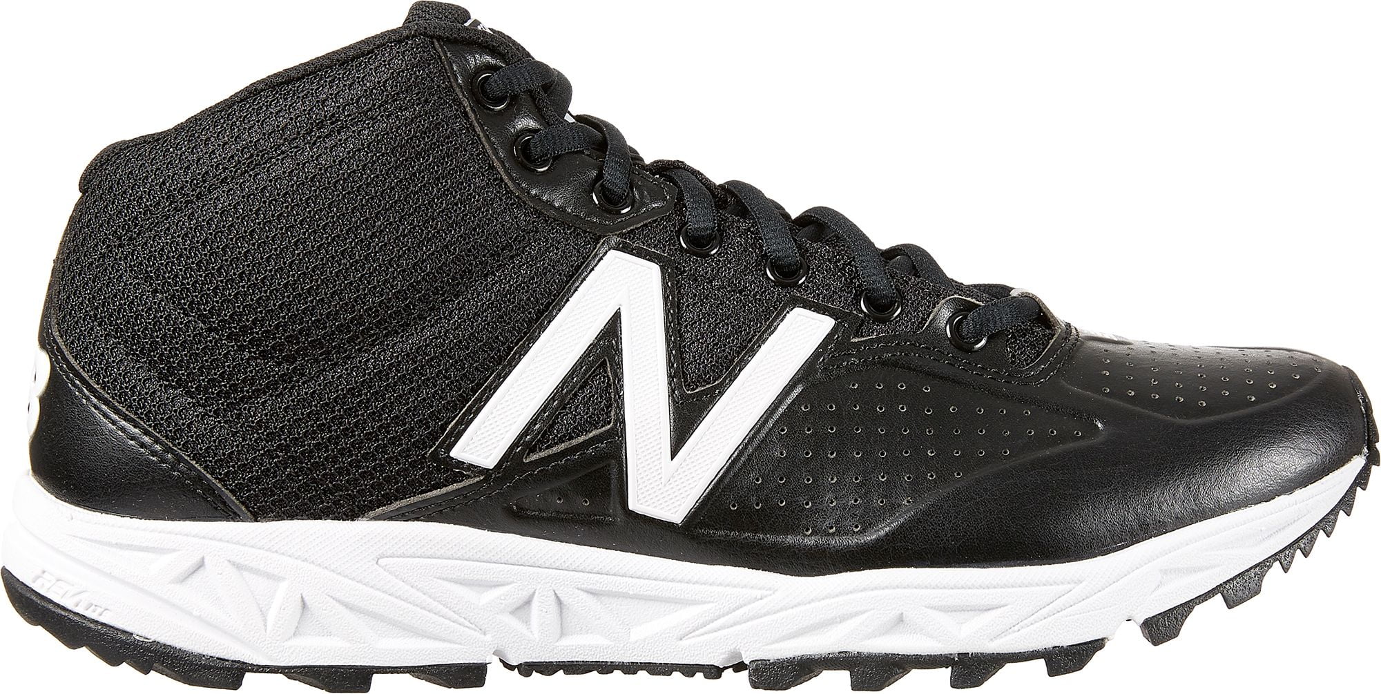 MU950 V2 Mid Umpire Shoes 