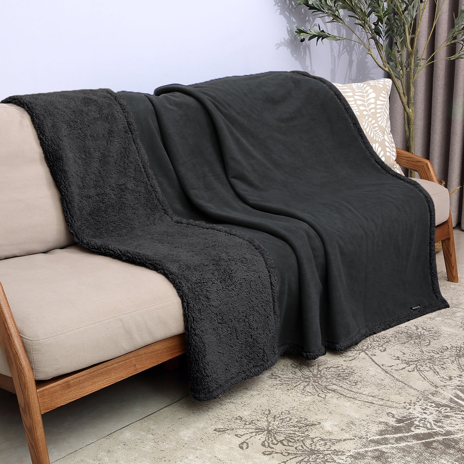 Catalonia Waterproof Blanket, Washable Leakproof Bed Cover for Couples, Reversible Protector Blanket for Bed Couch Sofa, Stain Proof Blanket Pad for Adults, 40X50 inches, Black