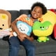thumbnail image 4 of Peluche Ami Amis Jumbo Pickle, tejido a ganchillo, 25 cm de altura, 4 of 5