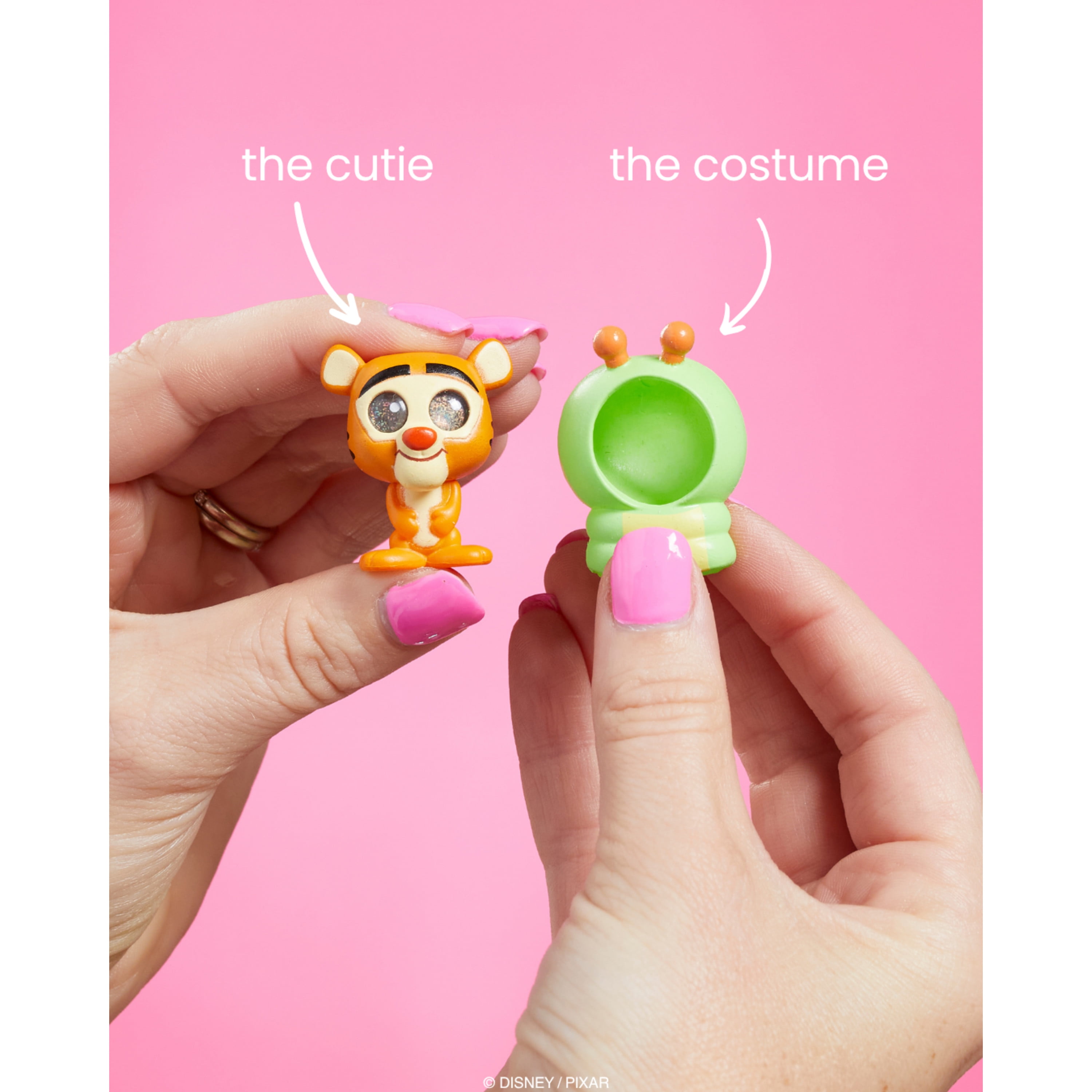 Disney Doorables Costume Cuties, New 4 cm Collectible Toy, Boys and Girls Ages 5 Up