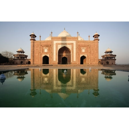 Agra India Exterior Of The Taj Mahal Stretched Canvas - David DuChemin  Design Pics (19 x (Best Exterior Design Of House In India)