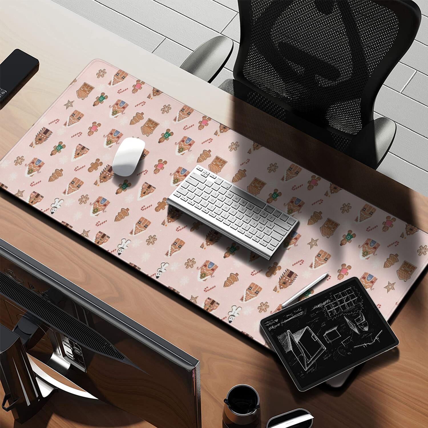 Long Mouse Pads for Desk,Pink Christmas Gingerbread House Pattern Desk Mats on Top Of Desks, Desk Mouse Pad Extra Large with 3mm Non-Slip Base and Stitched Edge for Gaming,Office,Work,Home 35.4x15.7in