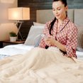 thumbnail image 3 of Gymax 60''x50'' Electric Heated Throw Blanket Flannel & Sherpa Double-sided Flush White, 3 of 10