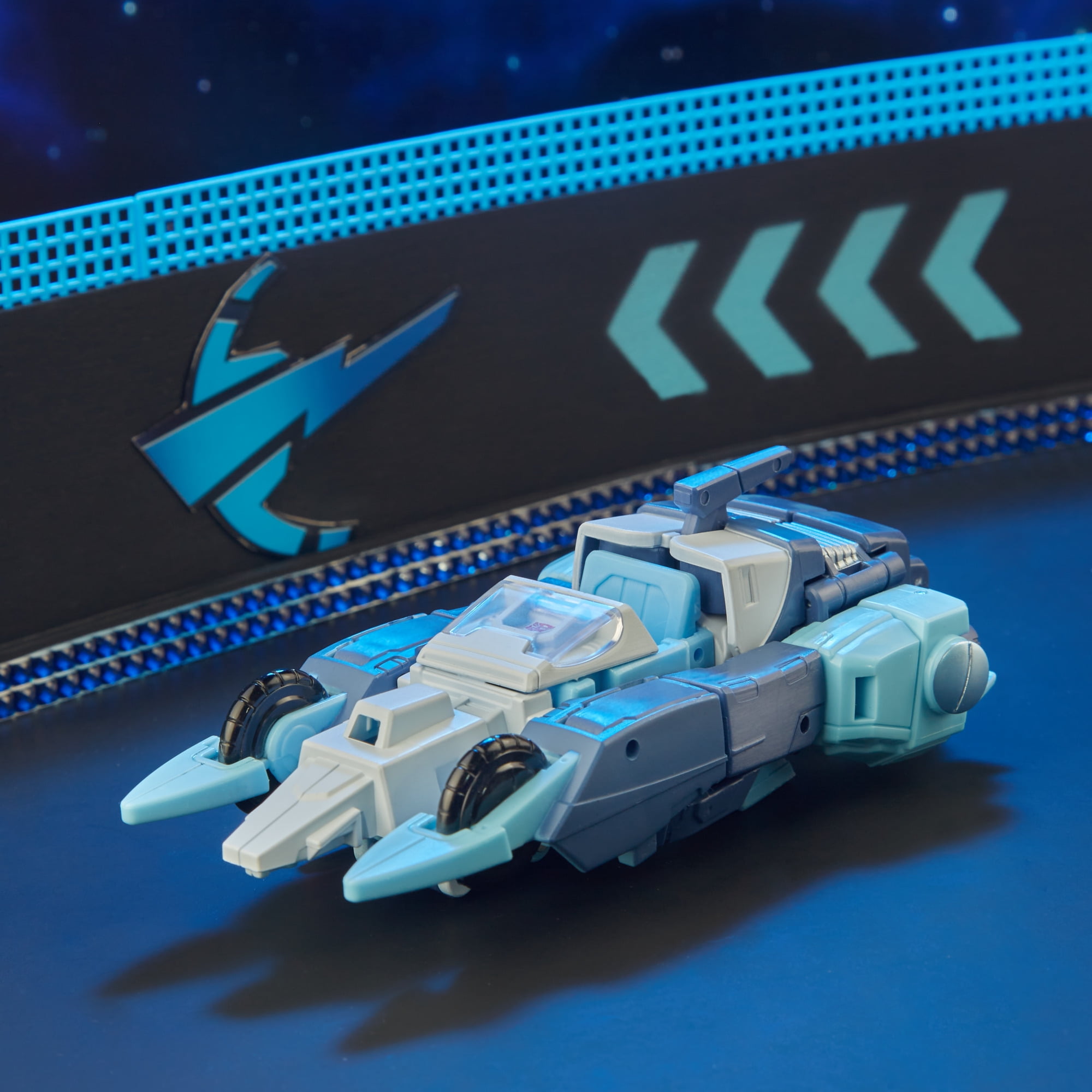 Transformers: Legacy Blurr Kids Toy Action Figure for Boys and Girls Ages 8 9 10 11 12 and Up (5.5”)