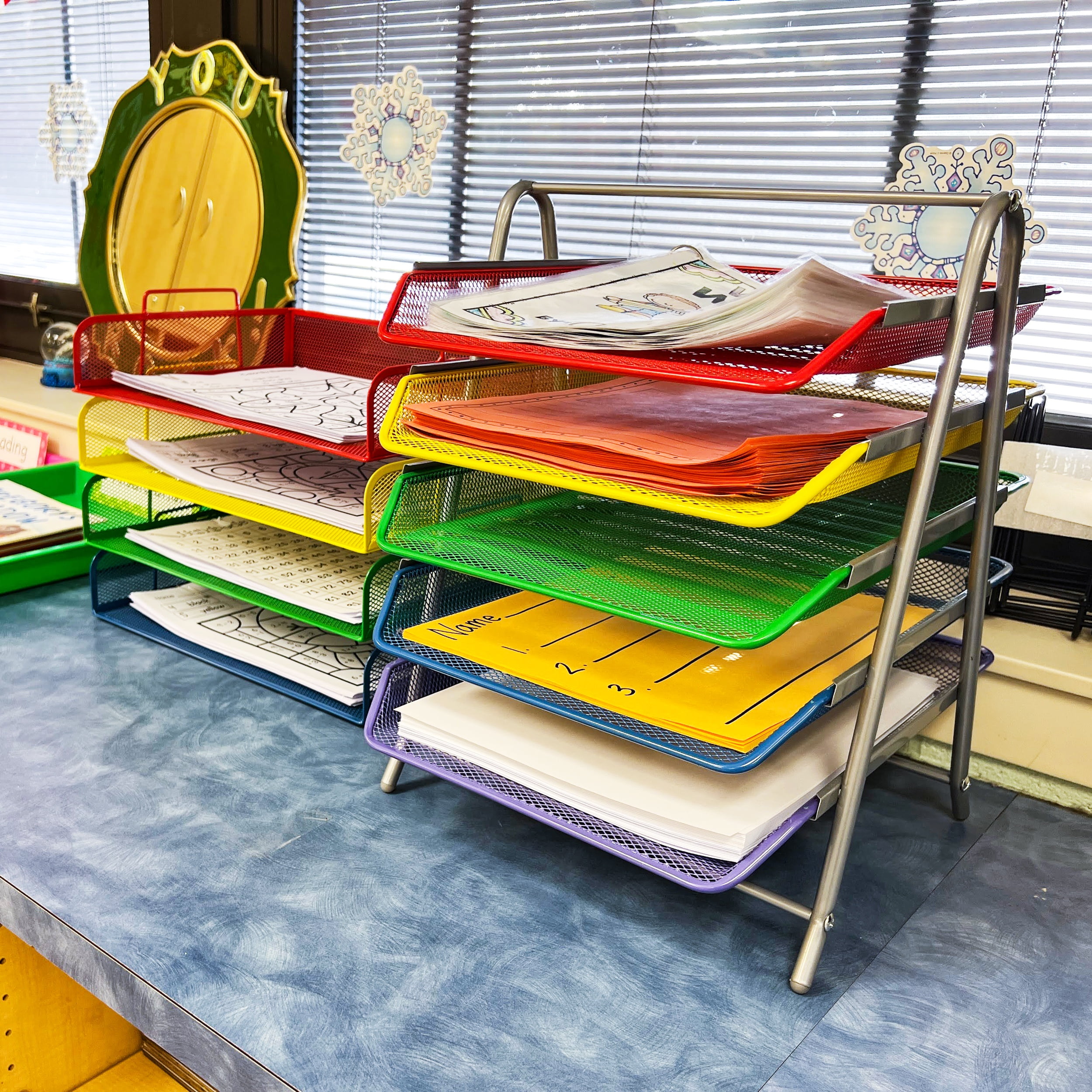 Mind Reader 5-Tier Paper Tray, Desktop Organizer, File Storage, Workspace, Office, Metal Mesh, 11.75"L x 14"W x 15"H, Assorted Colors