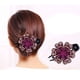 thumbnail image 3 of Fiudx Pinza para El Pelo con Doble Flor y Diamantes de Imitación, Diseño de Perlas Flexibles, para Mujer, 3 of 4