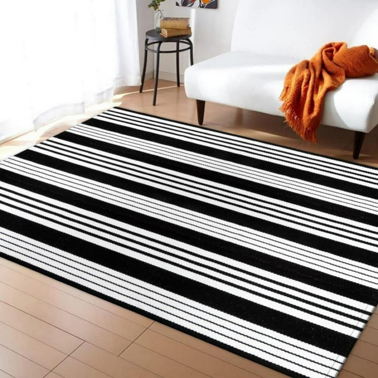 Black and White Striped Outdoor Rug, 2' x 4.3' Cotton Hand-Woven Reversible  Front Porch Rug Washable Front Door Mat Entryway Rugs Welcome Layered