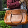 thumbnail image 4 of Bolsa Tote Camille, Bolsa de Mano, Asas Largas cafe Tote, 4 of 10