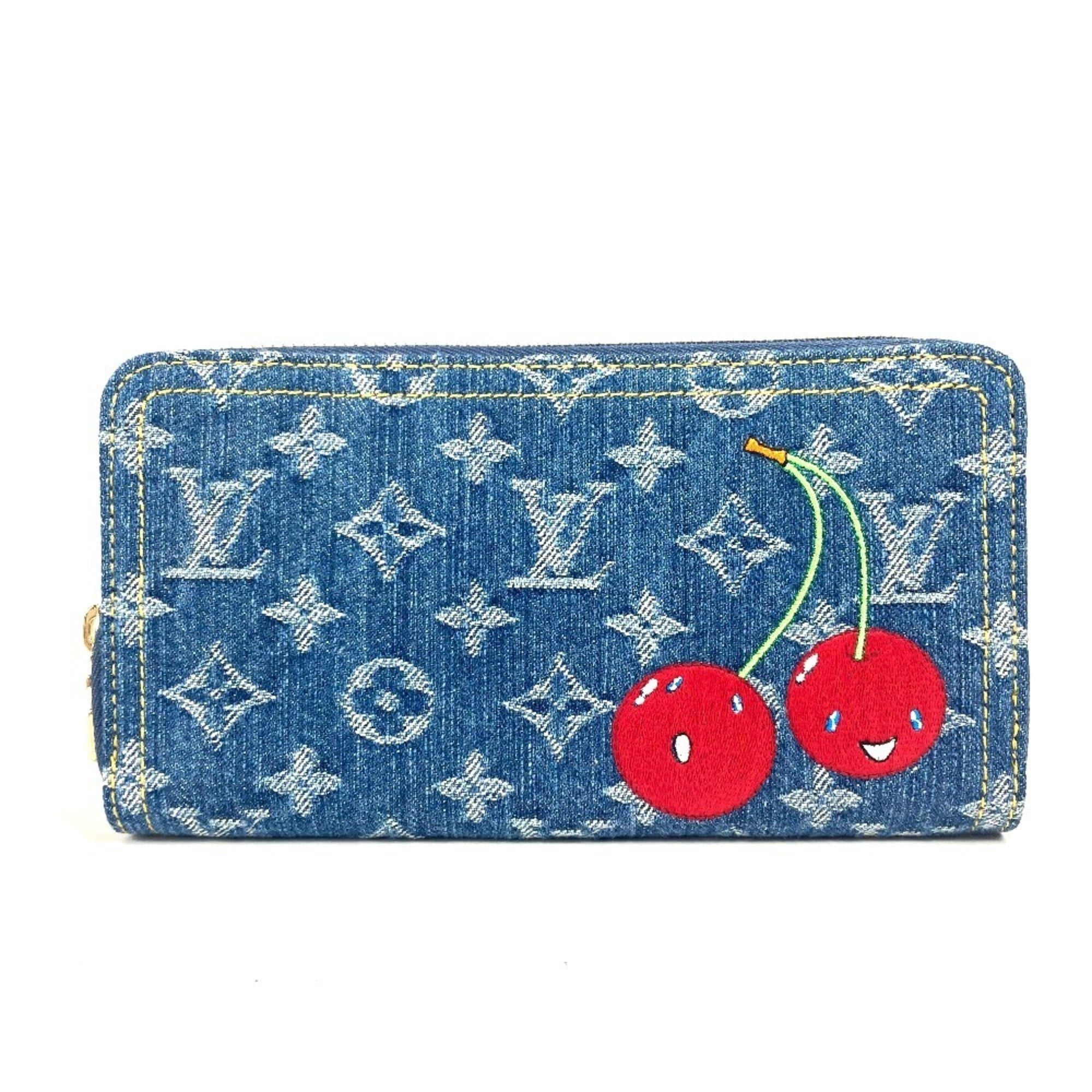 Pre-Owned Louis Vuitton LV SKI Portefeuille Lou Lamb Leather White