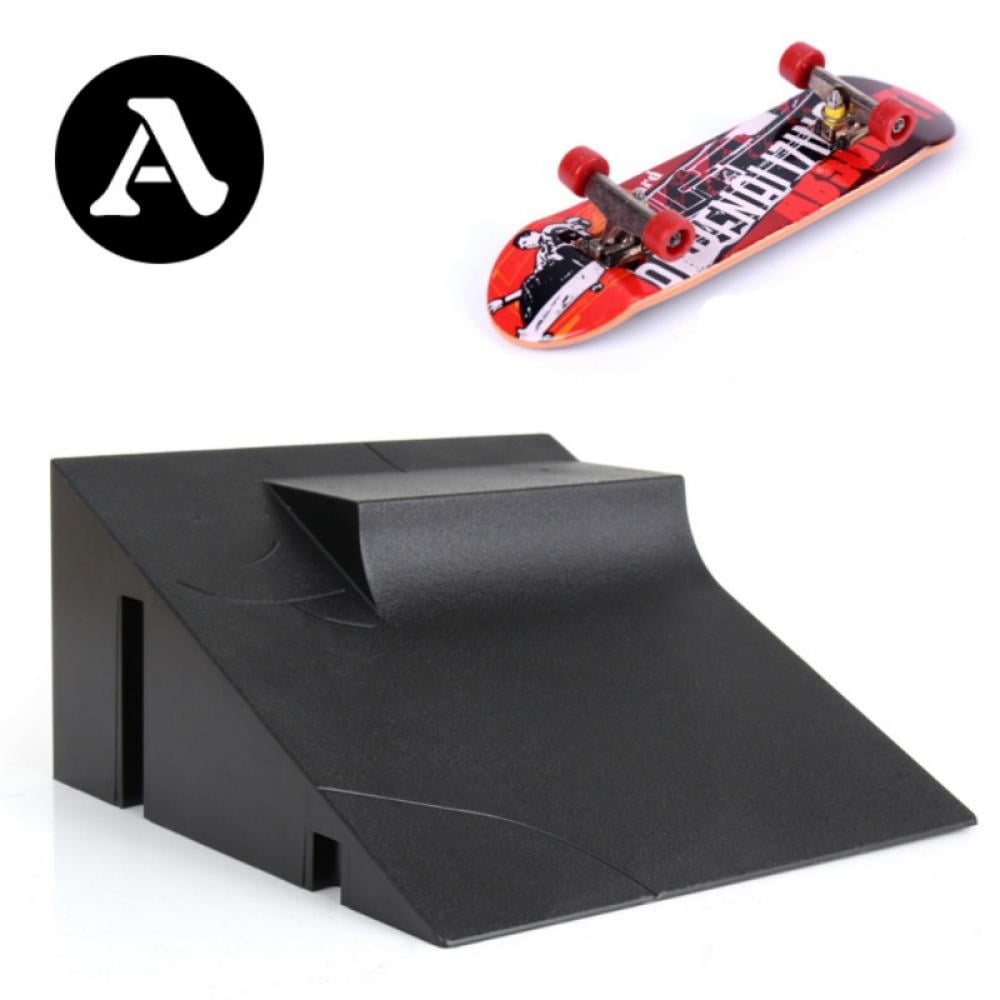 Mini Skateboard Kids Plastic Alloy Fingerboard Ramp Training Table Game Toy 