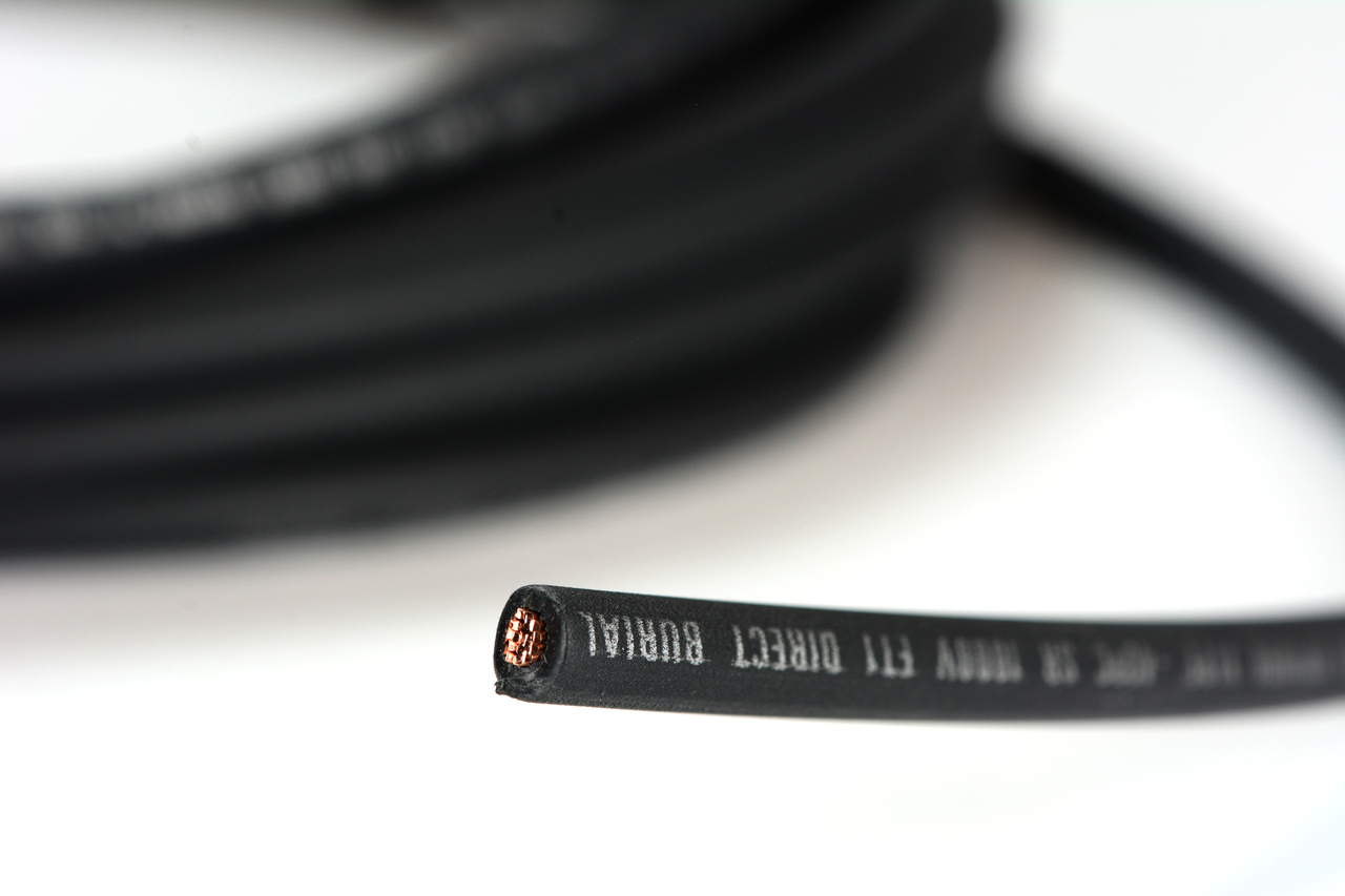 TEMCo 10 AWG PV Solar Panel Wire 250 Ft Black Power Cable UL 4703 Copper MADE IN USA