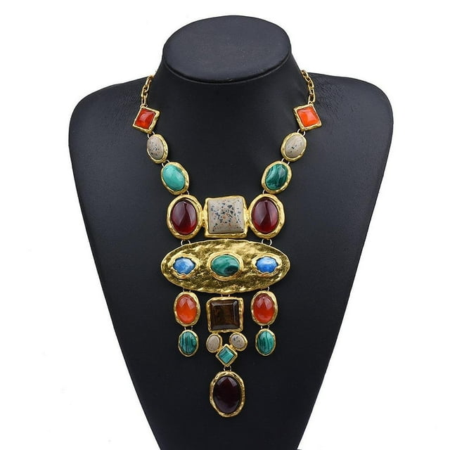 Collar de estilo bohemio Fernando con piedras de colores colgante largo y grueso