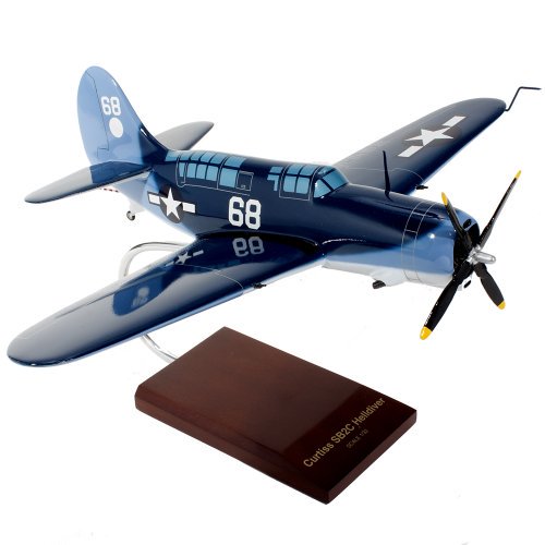 Mastercraft Collection Curtiss US Navy Dive Bomber SB2C-4 Helldiver Échelle du Modèle: 1/32