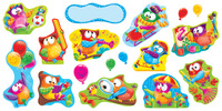 Trend Enterprises Owl-Stars Bulletin Board, Set of 17