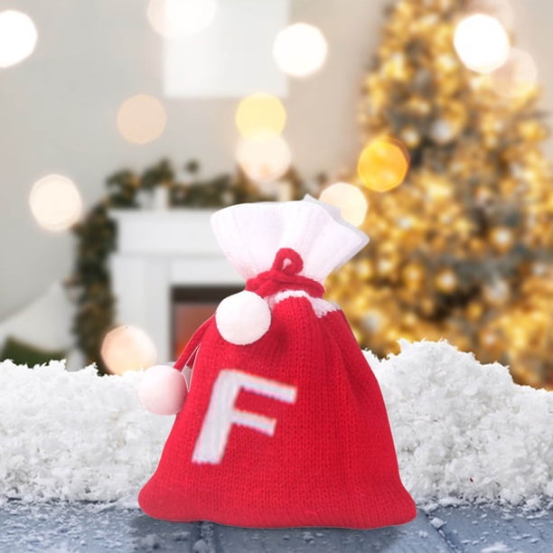 Bolsa de regalo tejida con letras del alfabeto | Bolsa bordada para dulces navideños | Adorno navideño personalizado | Mini bolsa colgante para decoración del árbol