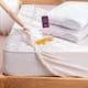 thumbnail image 2 of Pack Protector de Colchón y Almohadas UBBE 100% Impermeables Hipoalergénicos, Antiácaros, Silenciosos y Transpirables, Tamaño Queen, 2 of 9