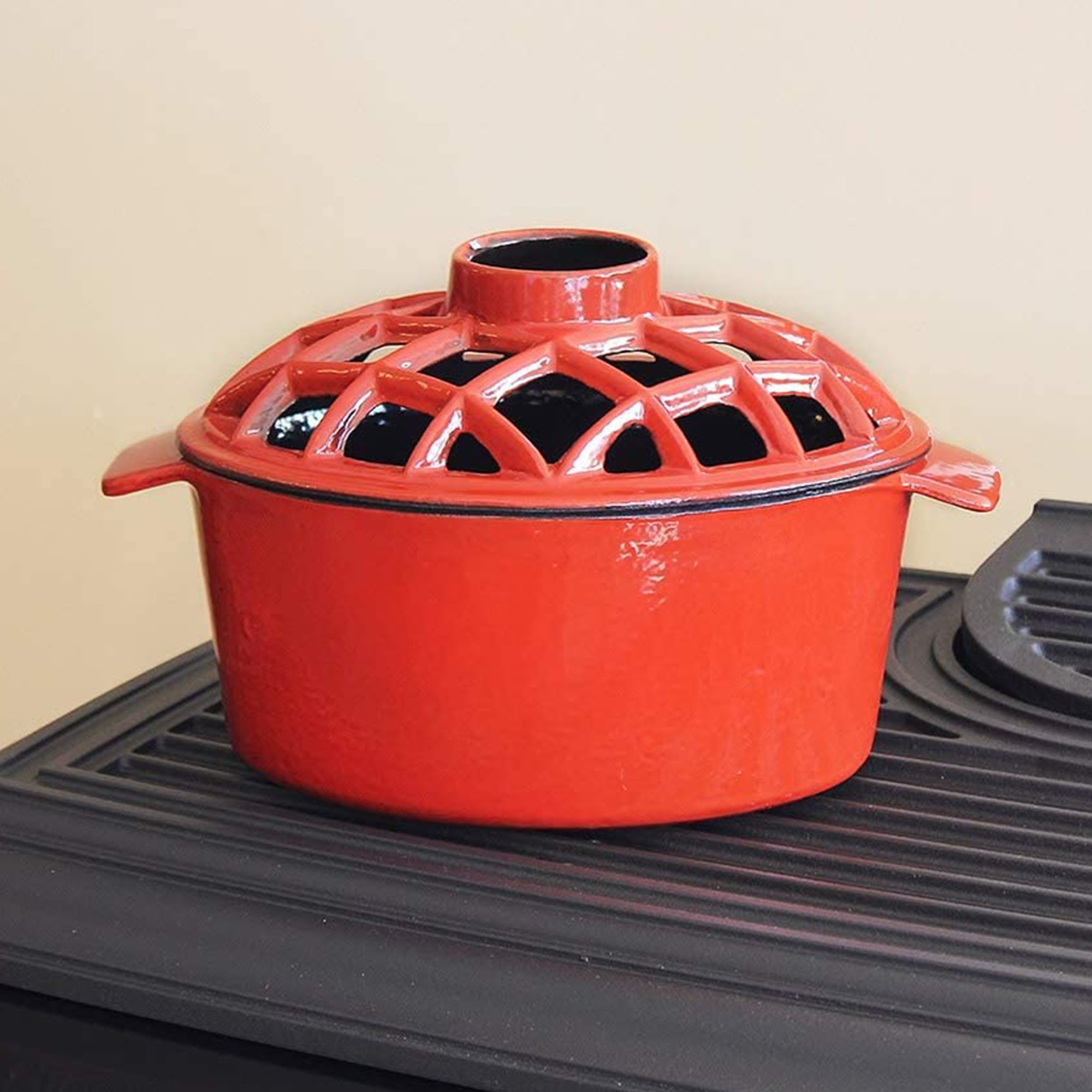 Plow & Hearth - 1.5 Quart Cast Iron Lattice Wood Stove Steamer Kettle /  Humidifier, Red