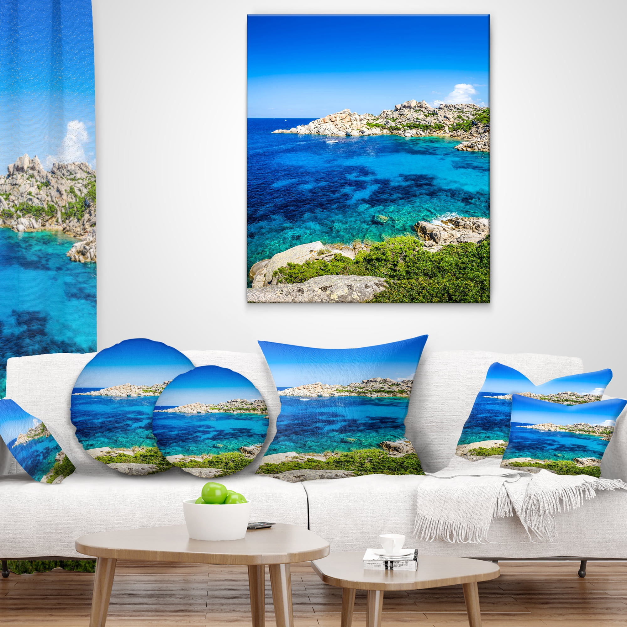 Designart Ocean Bay with Turquoise Water - Seascape Throw Pillow - 18x18