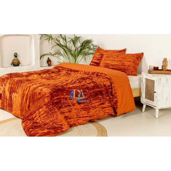 DecorAvenue Rust Crushed Rayon Velvet Duvet Cover 3 Pcs Set Queen Size Luxury Soft Flannel Bedding Comforter Cover Set with Zip Closure, Twin Size 68" x 90" Inches.