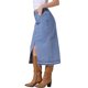 thumbnail image 4 of Falda de mezclilla midi ajustada de cintura alta con abertura y dobladillo sin terminar, edición INSPIRE CHIC para mujer, talla XL, azul claro, 4 of 6
