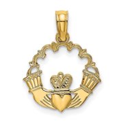 BAGATELA 10K Yellow Gold Engraved Claddagh in Scallop Circle Charm