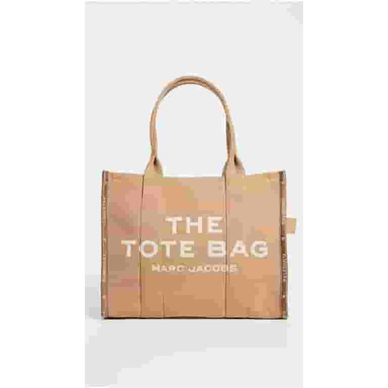 トートバッグ MARC JACOBS Woman Tote bags Brown M0017048 230 Marc Jacobs Women's The Large Traveler Tote, Camel, Tan