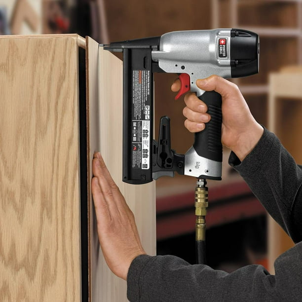 Porter Cable NS150C 18 Gauge 1/2" to 11/2" Narrow Crown Air Stapler