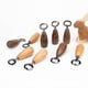 thumbnail image 5 of Abridor de de Cerveza con de Madera, Tapa para Bebidas, Abridor de de Cerveza, Herramientas de Cocina, Color Madera Oscura, 5 of 5