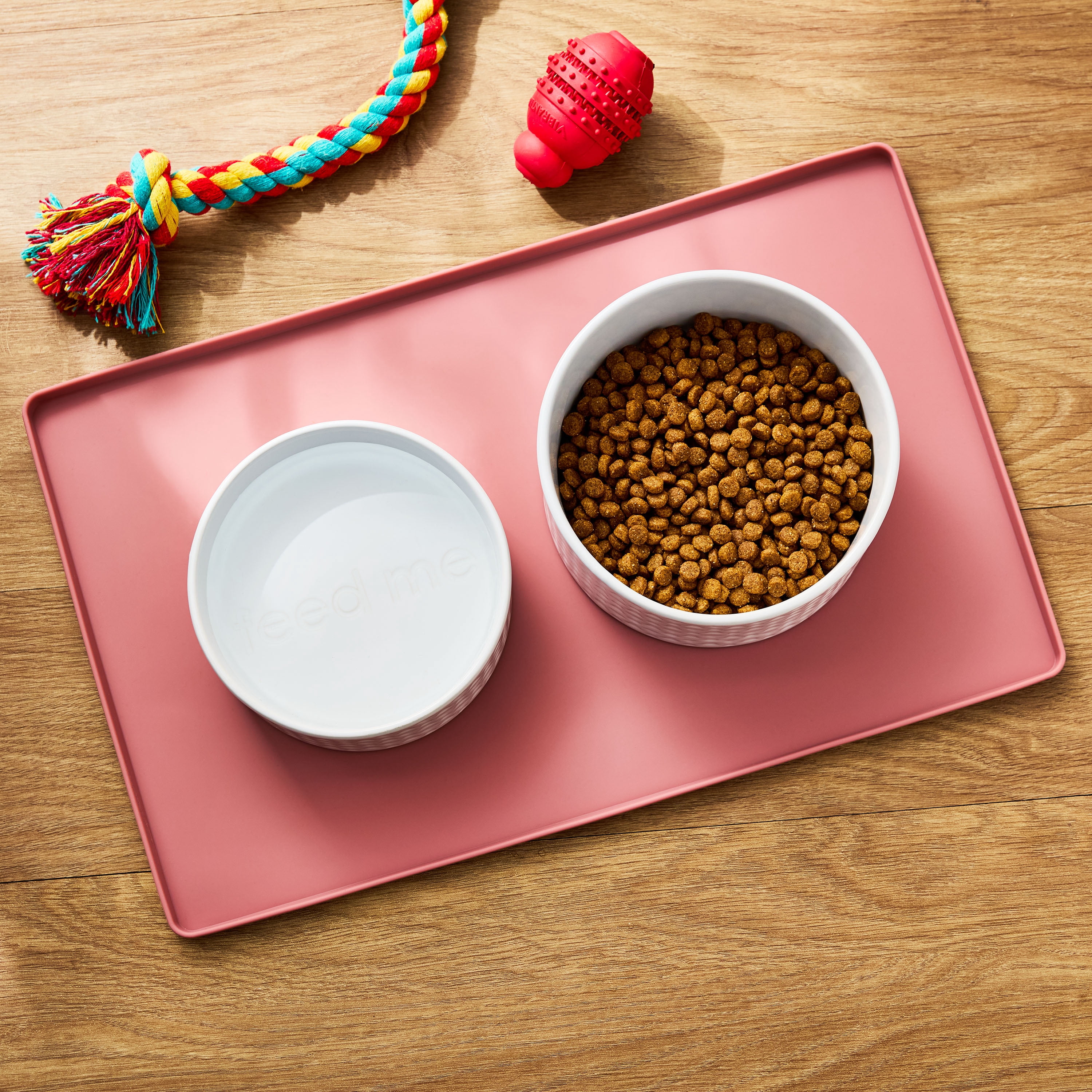 Vibrant Life Medium Silicone Pet Feeding Mat, Rose, 19" x 12"