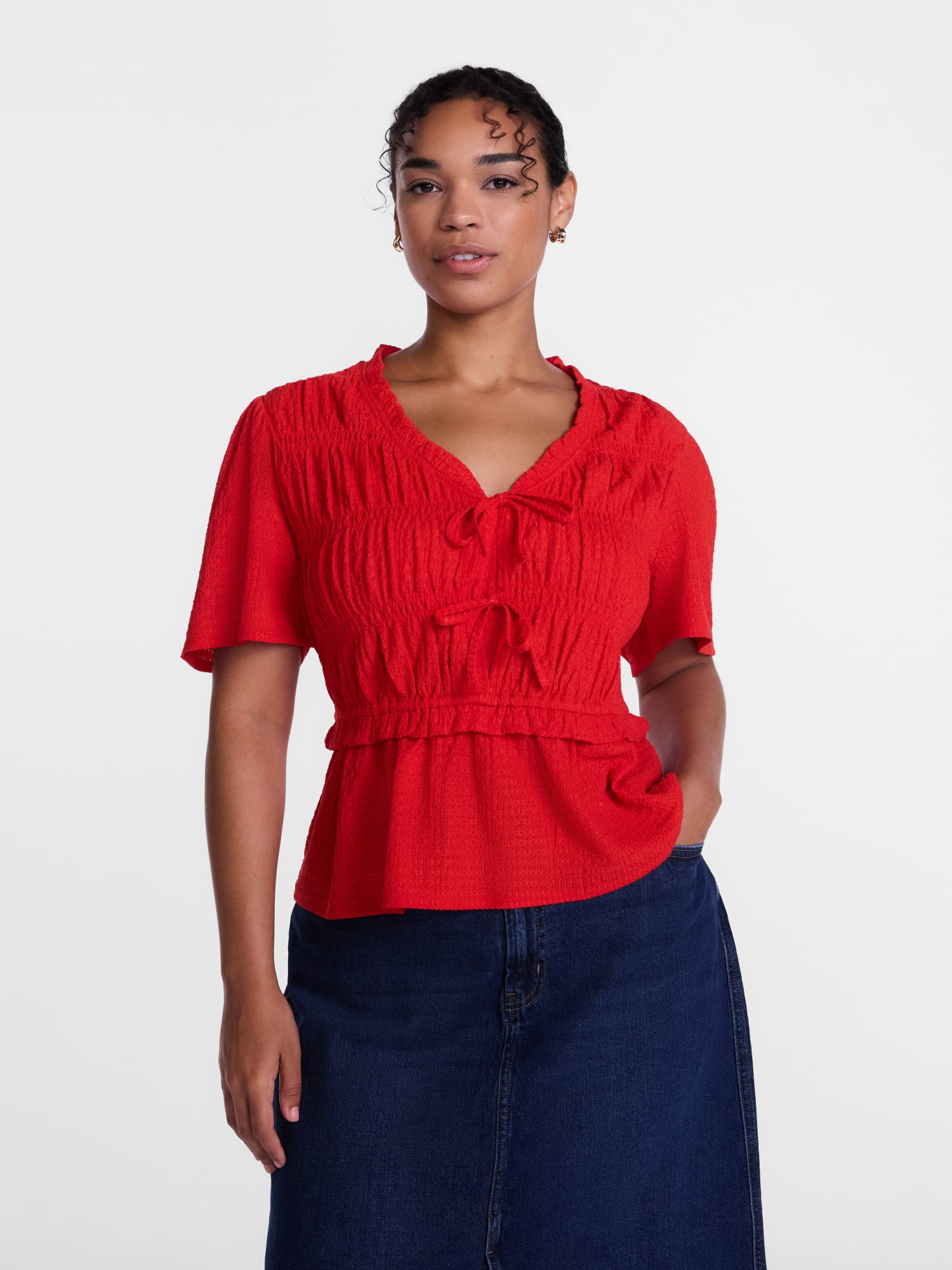 Scenario Women's and Women's Plus Textured Tie Front Top, Sizes XS-4X