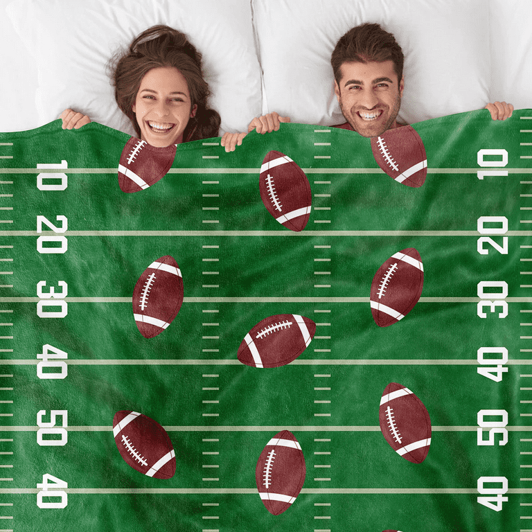 Football Fleece Throw Blanket Baby Blankets for Boys and Girls Sports Theme Sherpa Blanket for Kids Boys Girls Rugby Game Plush Blanket Ball Games Competition Fuzzy Blanket for Sofa Bed Couch 40 x50