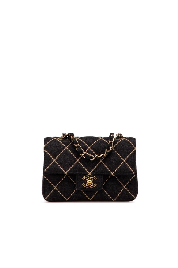 Pre-Owned CHANEL Wild Stitch Mini Matelasse Chain Shoulder Bag in Gray Wool for Women (Good)