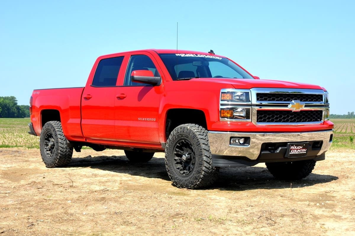 Rough Country 2" Leveling Kit for 01-10 Chevy/GMC 2500HD