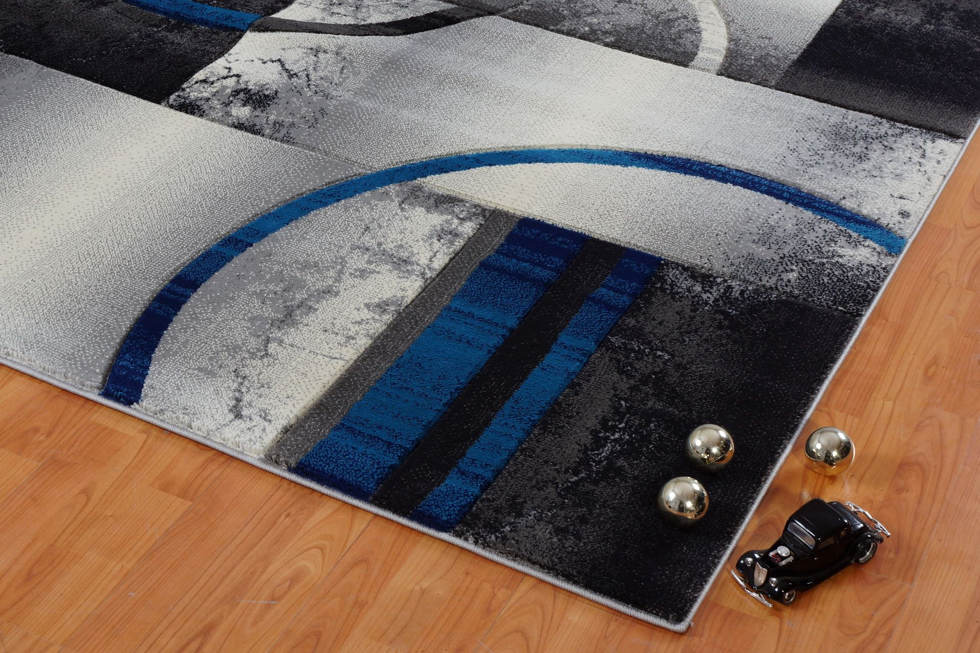 Ladole Rugs Soft European Adonis Vincenza Collection Geometric Elegant