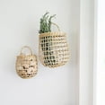 thumbnail image 3 of AMERTEER Hand Made Storage Basket  Large Capacity  Convenient  with Handle  Ginger Garlic Storage Hanging Basket  Kitchen Supplies, 3 of 8