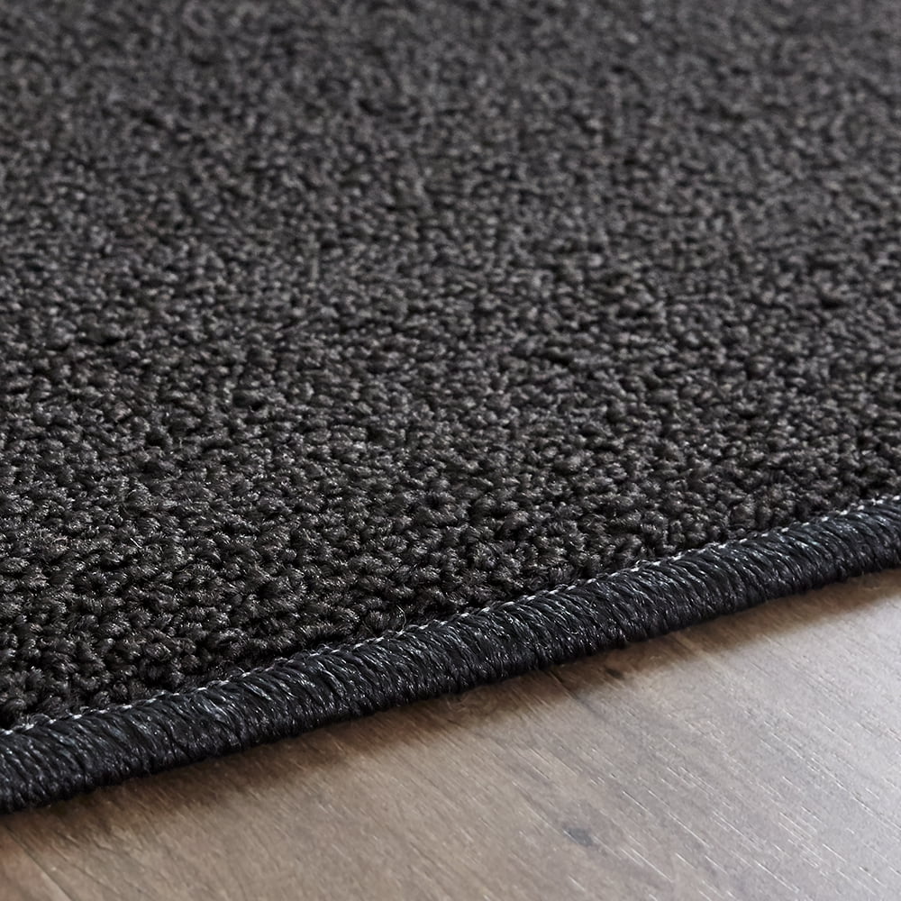 Mainstays Titan Solid Indoor Area Rug, Black, 3'4" x 5'