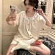 thumbnail image 5 of Conjunto de pijama de verano para mujer, ropa de casa cómoda, suave, suelta, con estampado de letras, Top con botones y pantalones cortos, 2 piezas, Multicolor, 5 of 5