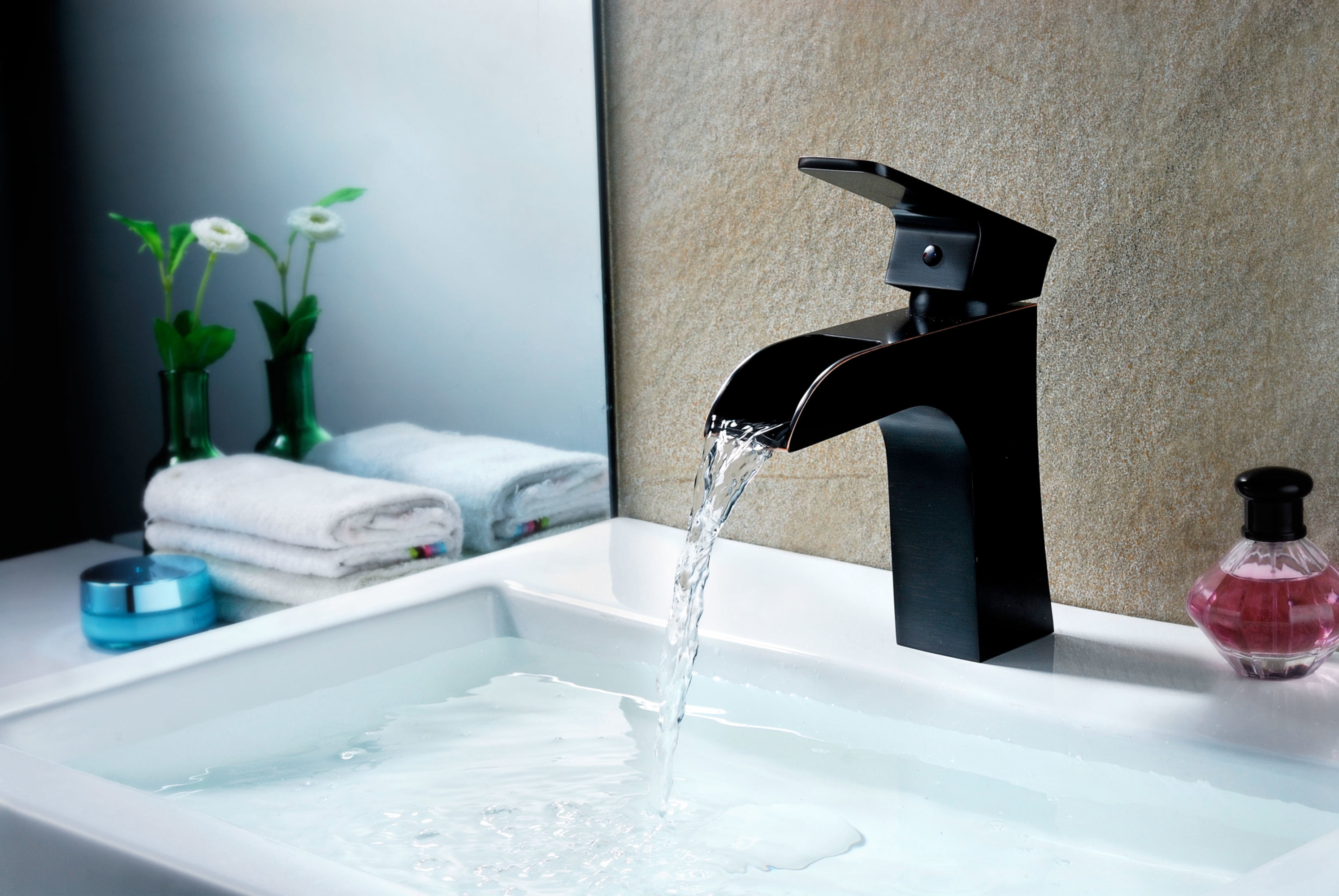 Anzzi L-AZ019ORB forza Series Single Handle Bathroom Sink Faucet in Oil Rubbed Bronze