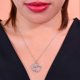 thumbnail image 5 of JeenMata Collar con Colgante de Diamantes con Diseño de Mamá Botánica en Oro Blanco de 18 K sobre Plata, 5 of 5