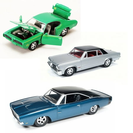 Best of 1960s Muscle Cars Diecast - Set 5 - Set of Three 1/24 Scale Diecast Model