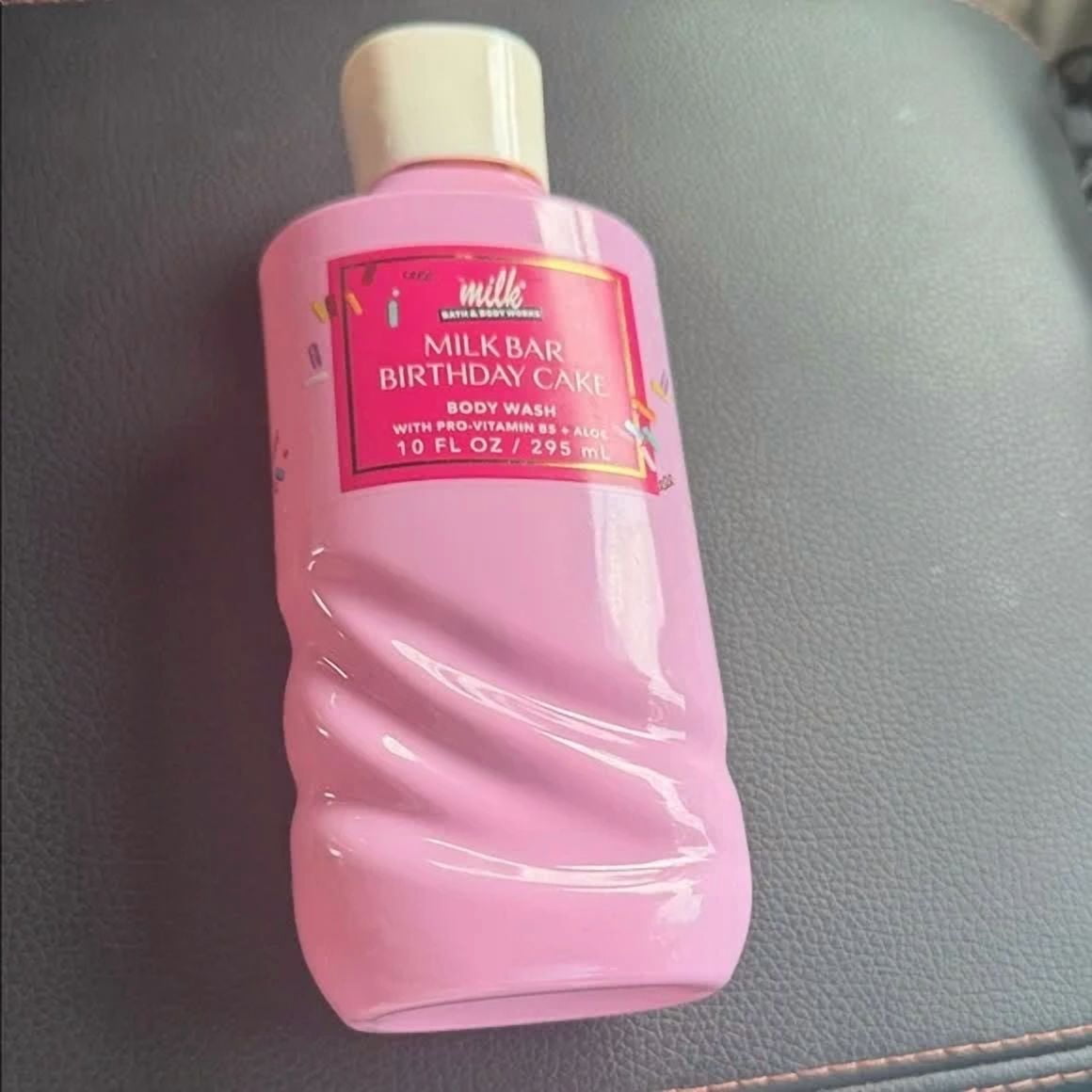 Bath & Body Works Milk Bar Birthday Cake Body Wash 10oz