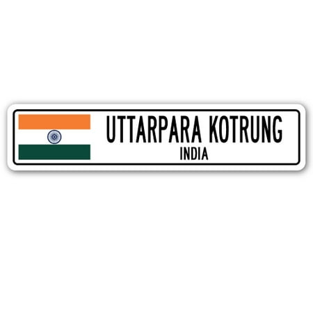 UTTARPARA KOTRUNG, INDIA Street Sign Indian flag city country road wall