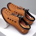 thumbnail image 2 of Sandalias para hombre de primavera y verano, zapatos casuales de cuero transpirable con agujeros para hombre, bolso de fondo suave antideslizante, 2 of 6