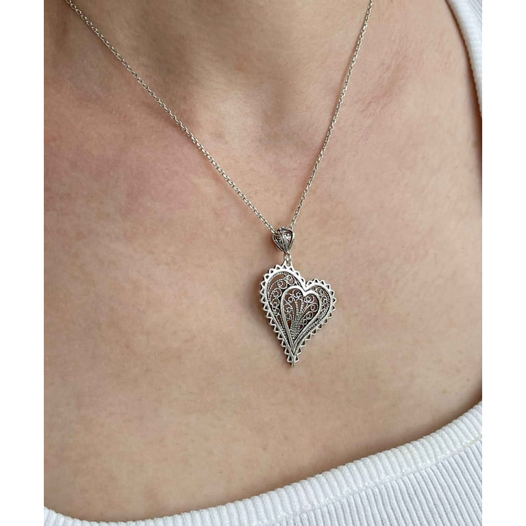 Asymmetric hearts deals of love necklace