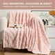 thumbnail image 4 of Mantas Suaves y Gruesas para Siestas | Material Aterciopelado | Tamaño: 130 X 155 Cm | Color Rosa | Peso: 0,58 Kg | Manta para Dormitorio, 4 of 7