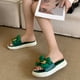 thumbnail image 5 of Mujeres zapatillas de playa suave suela gruesa prevenir deslizamiento señora plataforma zapatillas con arco oso hebilla decoración para el verano verde 36 ‑ 37 (tamaño es un tamaño más pequeño), 5 of 8